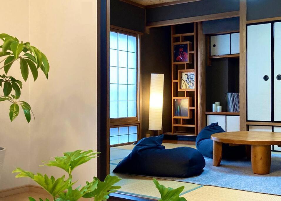 Apartamento Roundabout Osaka Exterior foto